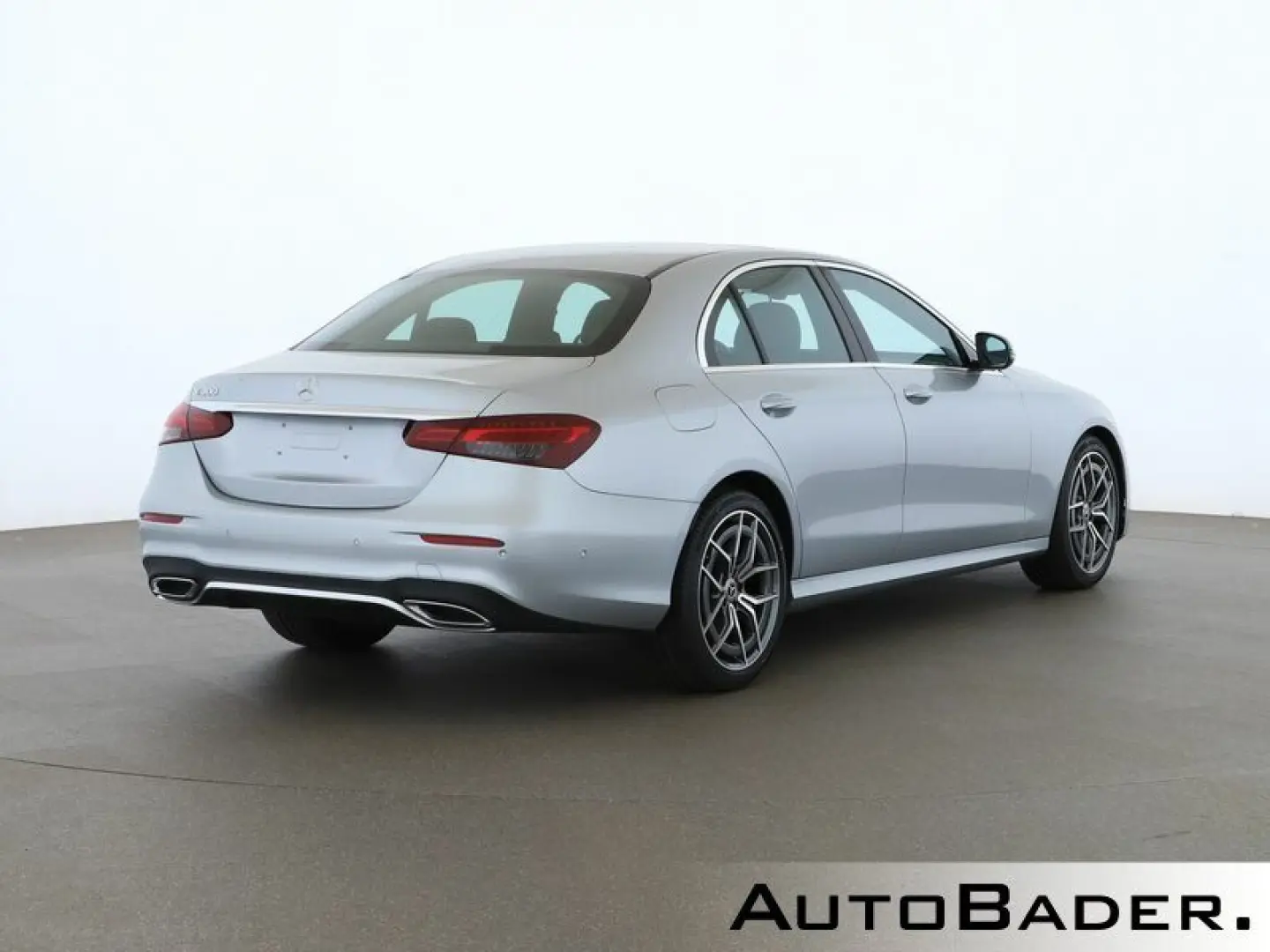 E 300 AMG MBUX SD Park-Spgl-Pkt RFK TOTW DAB 19