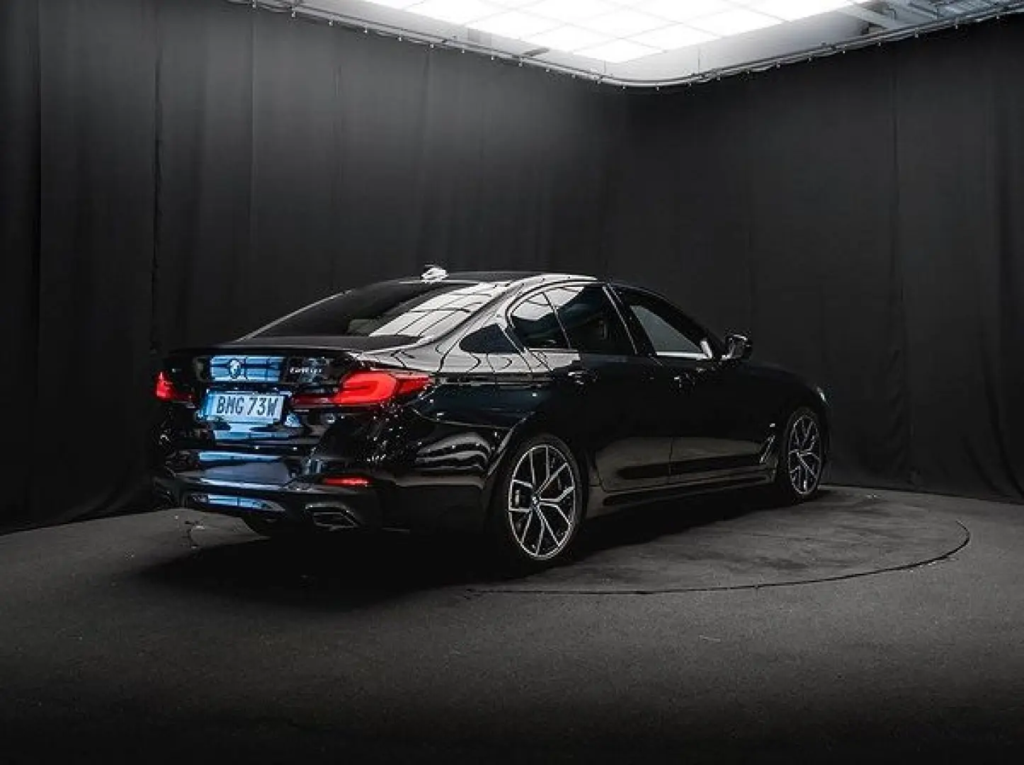 545 e xDrive B&W PANO LASER MERINO HuD 360° VAT