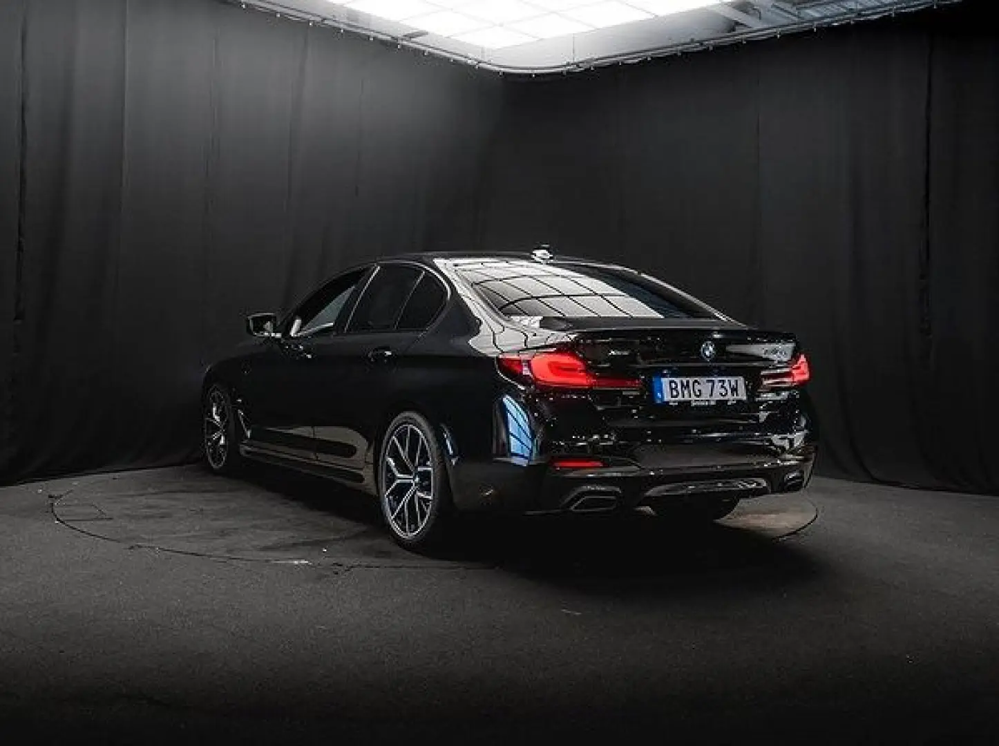 545 e xDrive B&W PANO LASER MERINO HuD 360° VAT