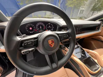 Cayenne Coupe E-Hyb #VOLLEDER! INNODRIVE! BOSE!