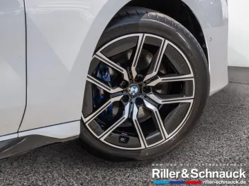 740d xDrive M-Sport STANDHZ PANO 360° B&W RSE