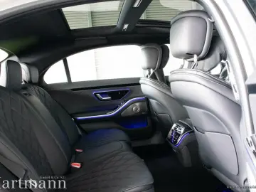 S 580 e 4M lang AMG Night Panorama HAL HUD KeyGo