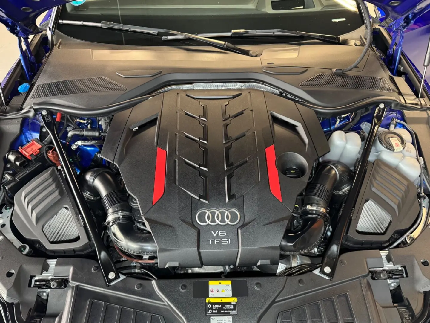 S8 4.0 TFSI quattro MATRIX~CARBON~HEADUP~360~B&O