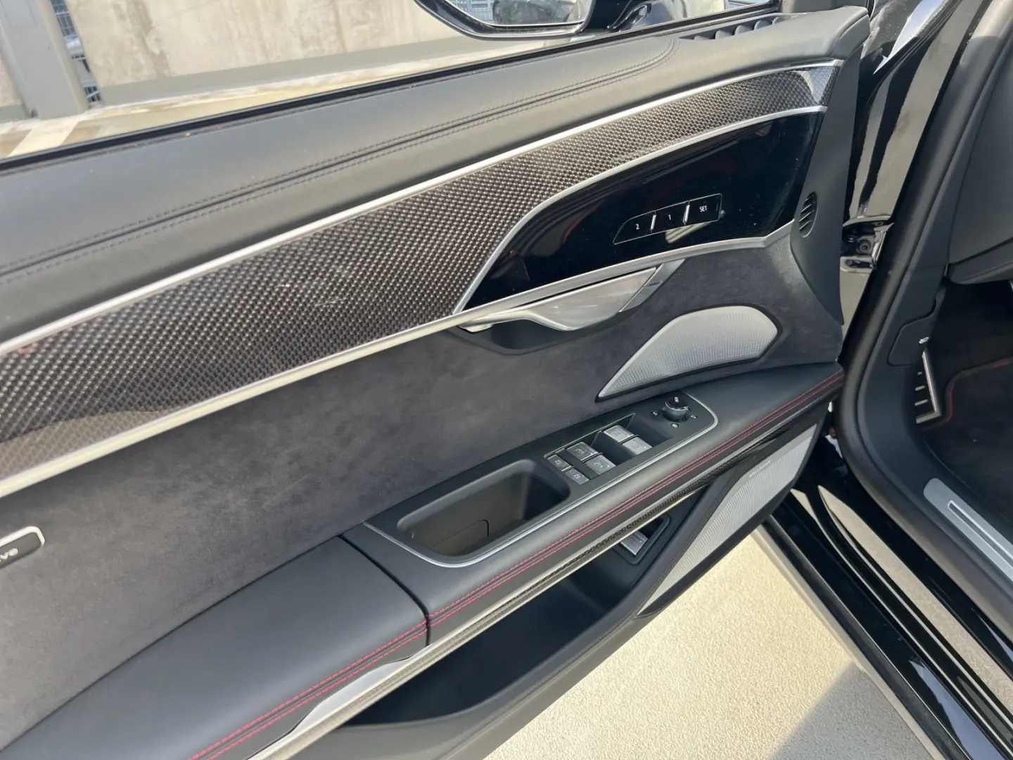 S8 TFSI HUD NACHTSICHT PANO AHK SERVO