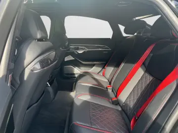 S8 TFSI HUD NACHTSICHT PANO AHK SERVO