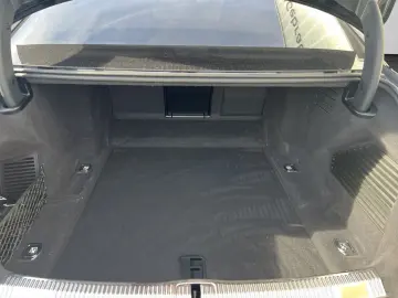 S8 TFSI HUD NACHTSICHT PANO AHK SERVO