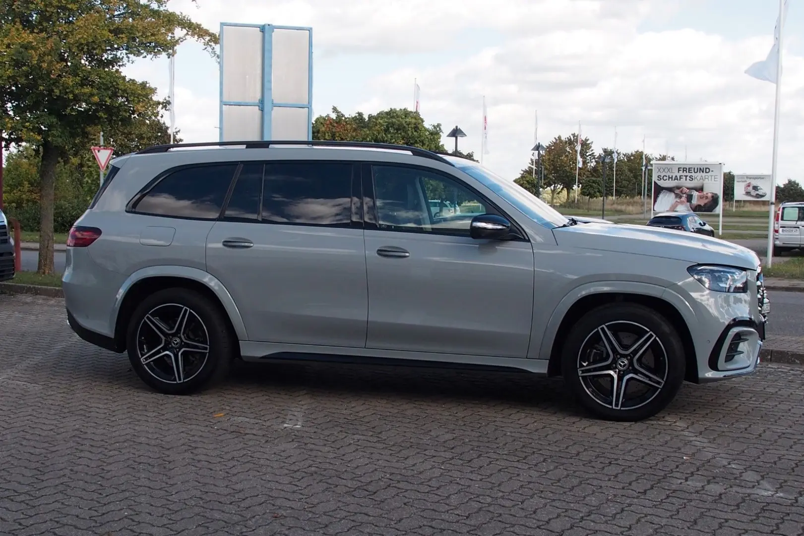 GLS 450 d 4Matic /AMG/Garantie/1.Hd/Night Paket