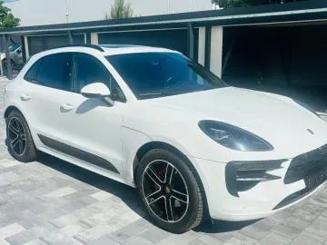 Macan GTS Voll German-Car 360 Pano LDW Bose