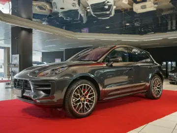 Macan GTS MWST ACC AHK Carbon Pano Sport-Chrono 