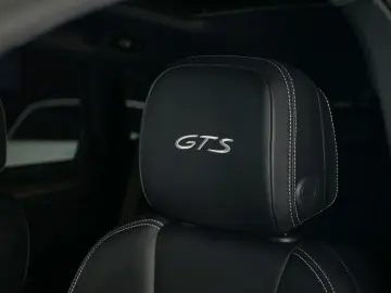 Macan GTS MWST ACC AHK Carbon Pano Sport-Chrono 