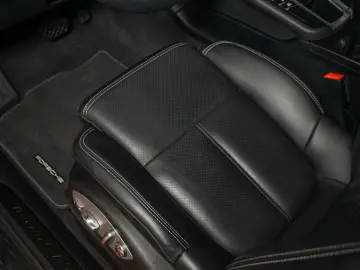 Macan GTS MWST ACC AHK Carbon Pano Sport-Chrono 