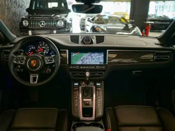 Macan GTS MWST ACC AHK Carbon Pano Sport-Chrono 
