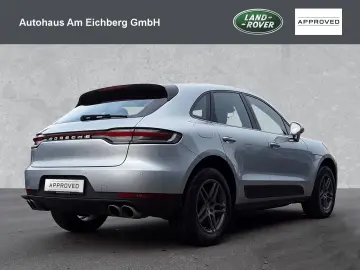 Macan S