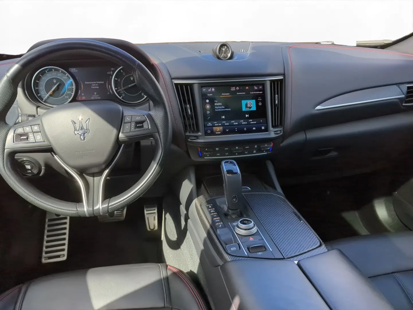 Levante GranSport S Q4 Pano AHK