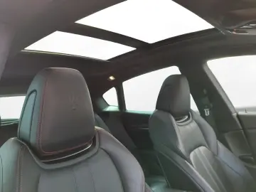 Levante GranSport S Q4 Pano AHK