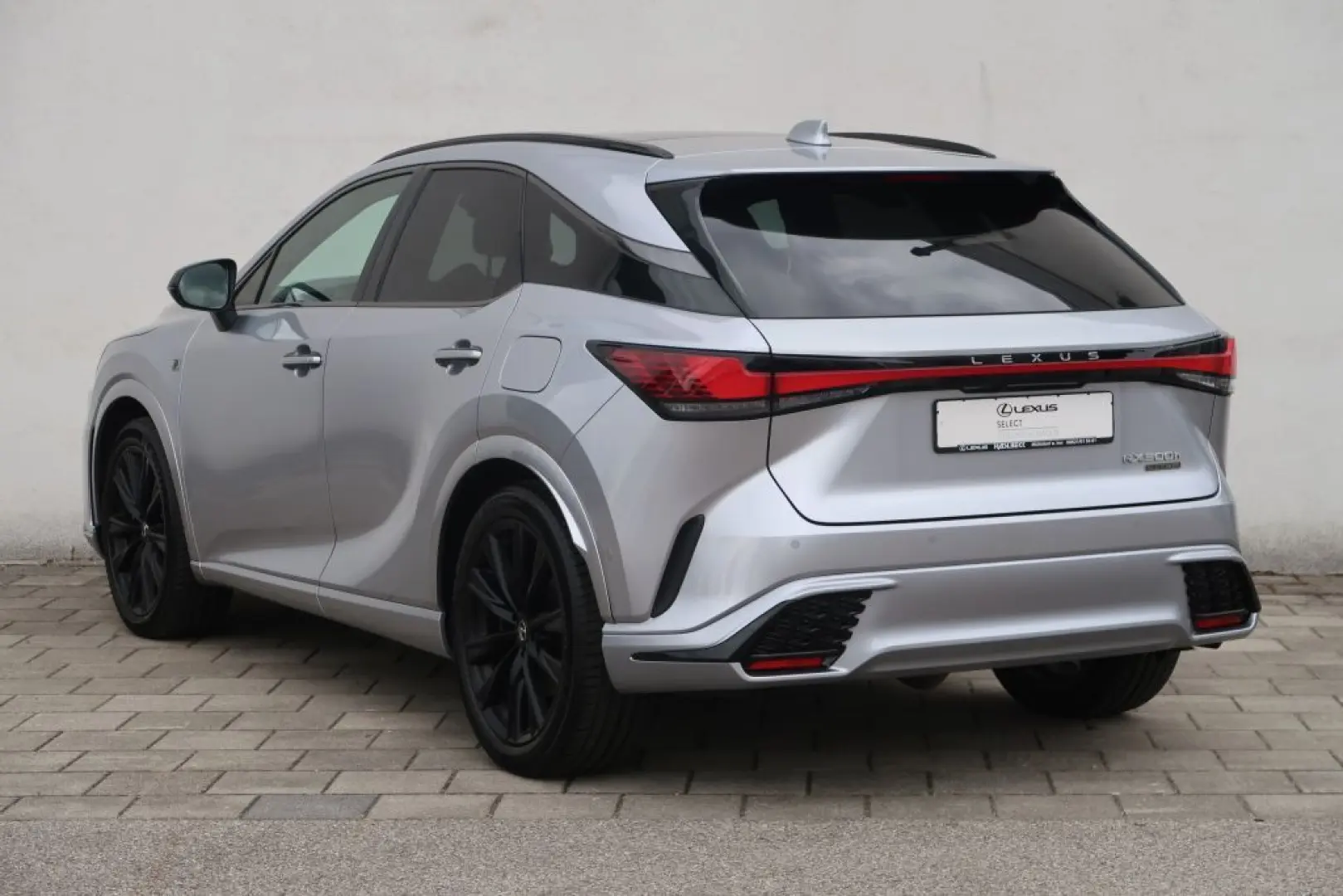 RX 500h F SPORT+