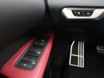 RX 500h F SPORT+