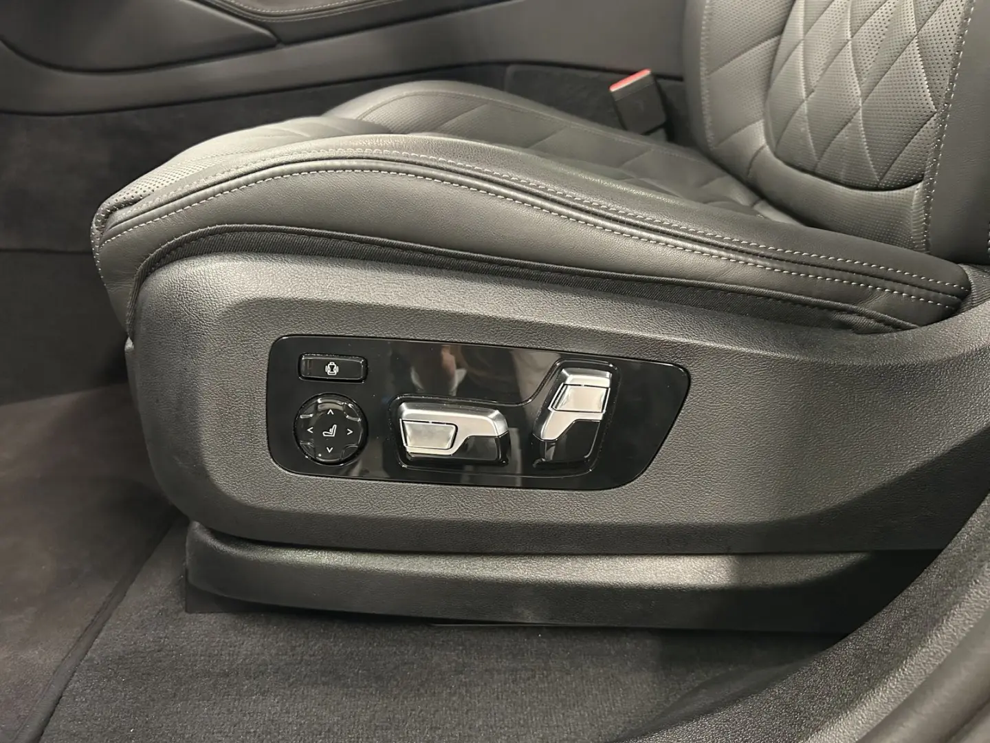 X6 xDrive40i M Sport Harman/Kardon AHK Drivingas