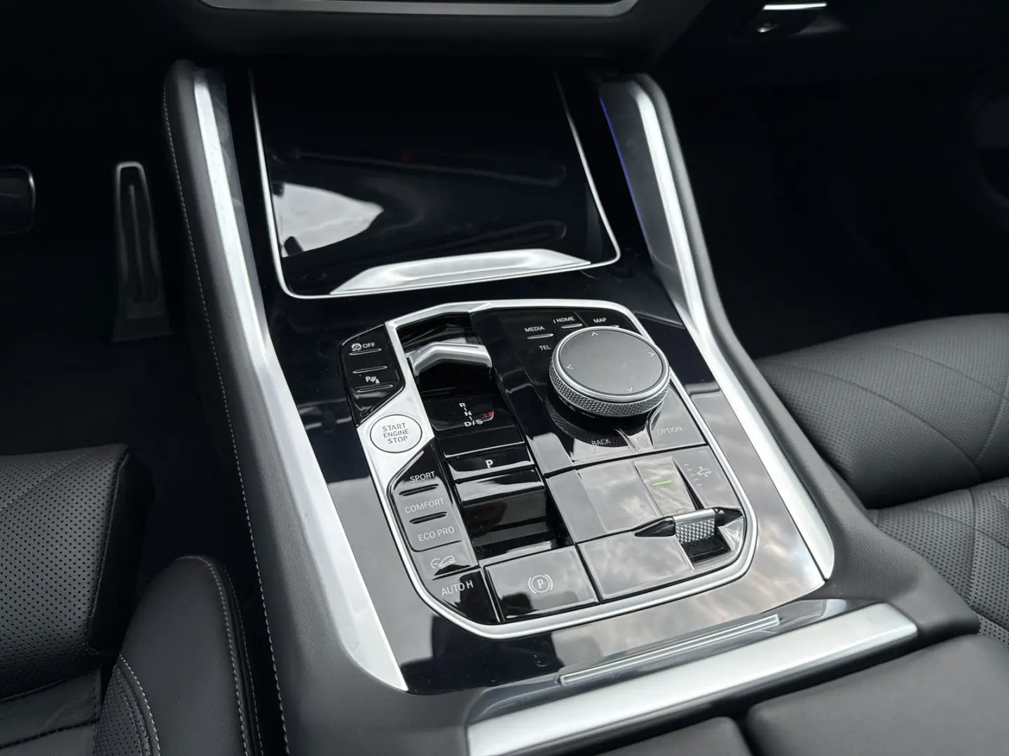 X6 xDrive40i M Gestiksteuerung HK HiFi DAB LED