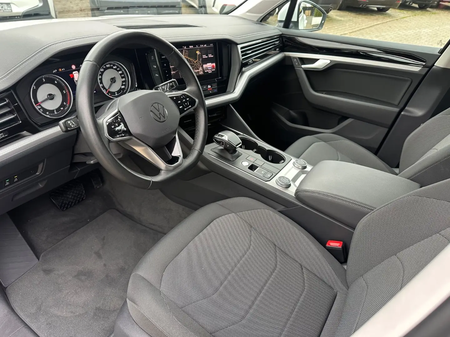 Touareg - 1.Hand - 21.000km-TOP Zustand! 8fach.