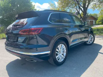Touareg Elegance 4Motion / Leder / Kamera