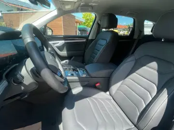 Touareg Elegance 4Motion / Leder / Kamera