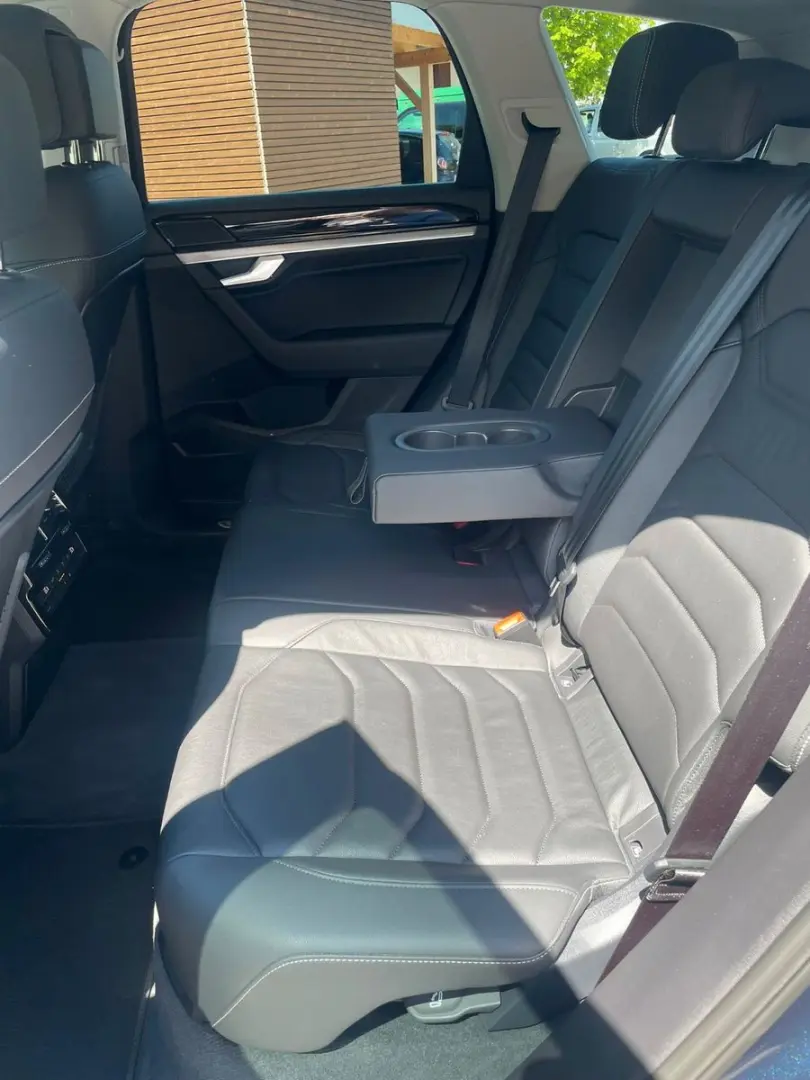 Touareg Elegance 4Motion / Leder / Kamera