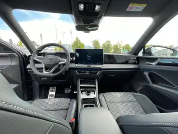 Tiguan R-Line 2.0 TDI+DSG+ALLRAD+HD-MATRIX+IQ-DR
