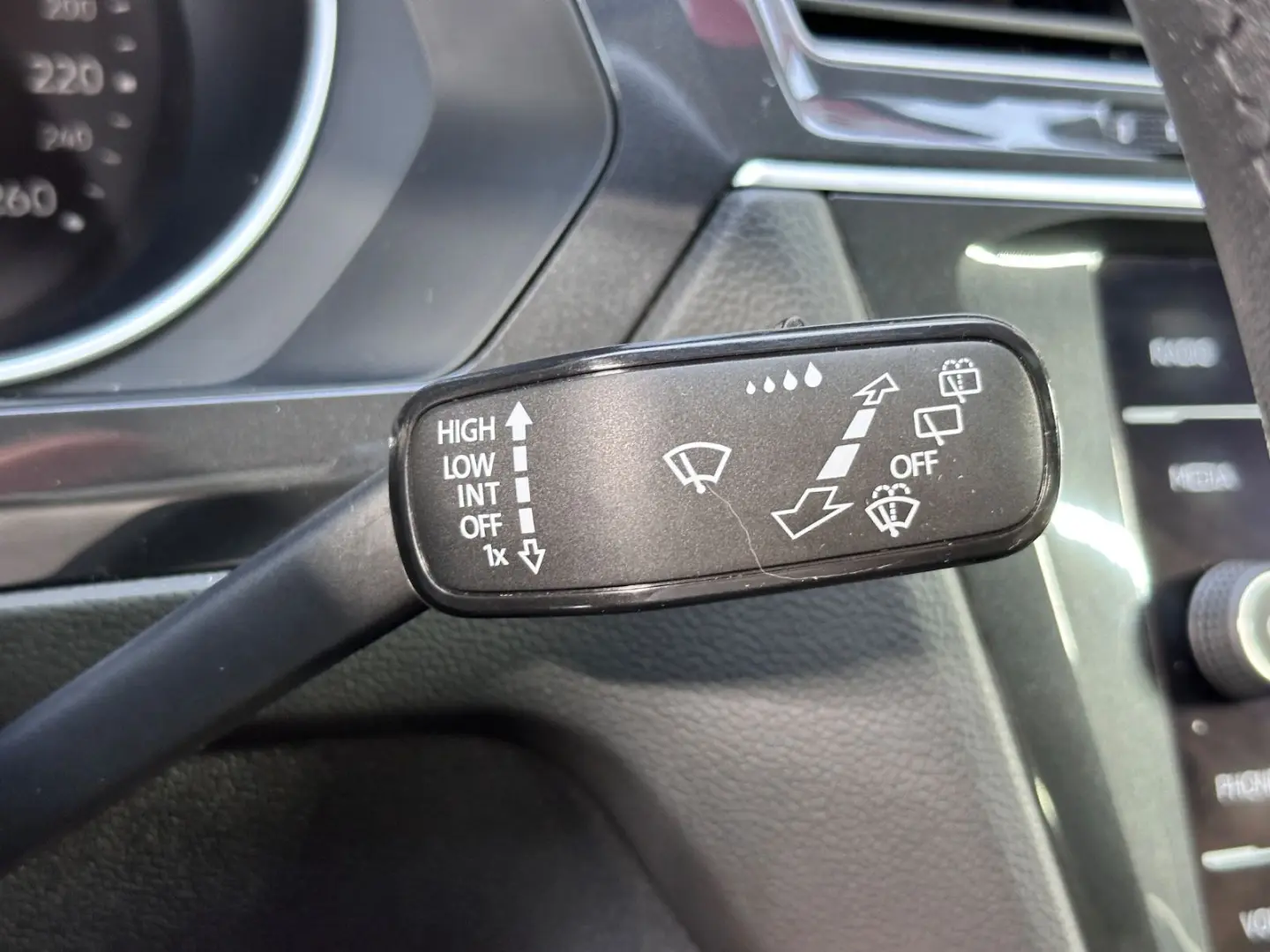 Tiguan 2.0 TDI SCR 4MOTION DSG Life+MATRIX+PANO+