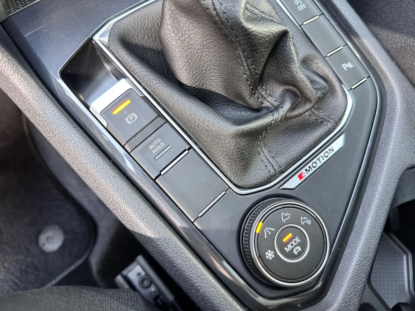 Tiguan 2.0 TDI SCR 4MOTION DSG Life+MATRIX+PANO+