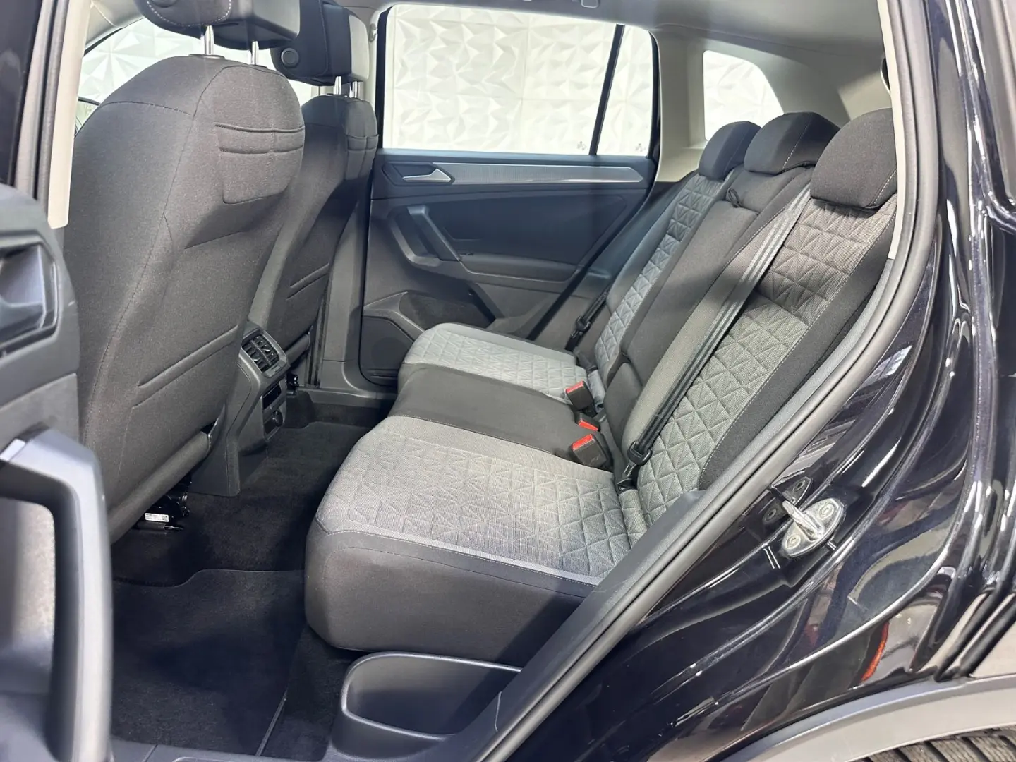 Tiguan 2.0 TDI SCR 4MOTION DSG Life+MATRIX+PANO+