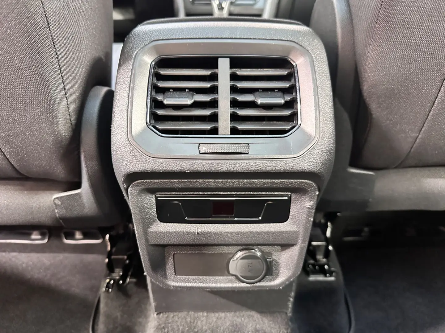 Tiguan 2.0 TDI SCR 4MOTION DSG Life+MATRIX+PANO+