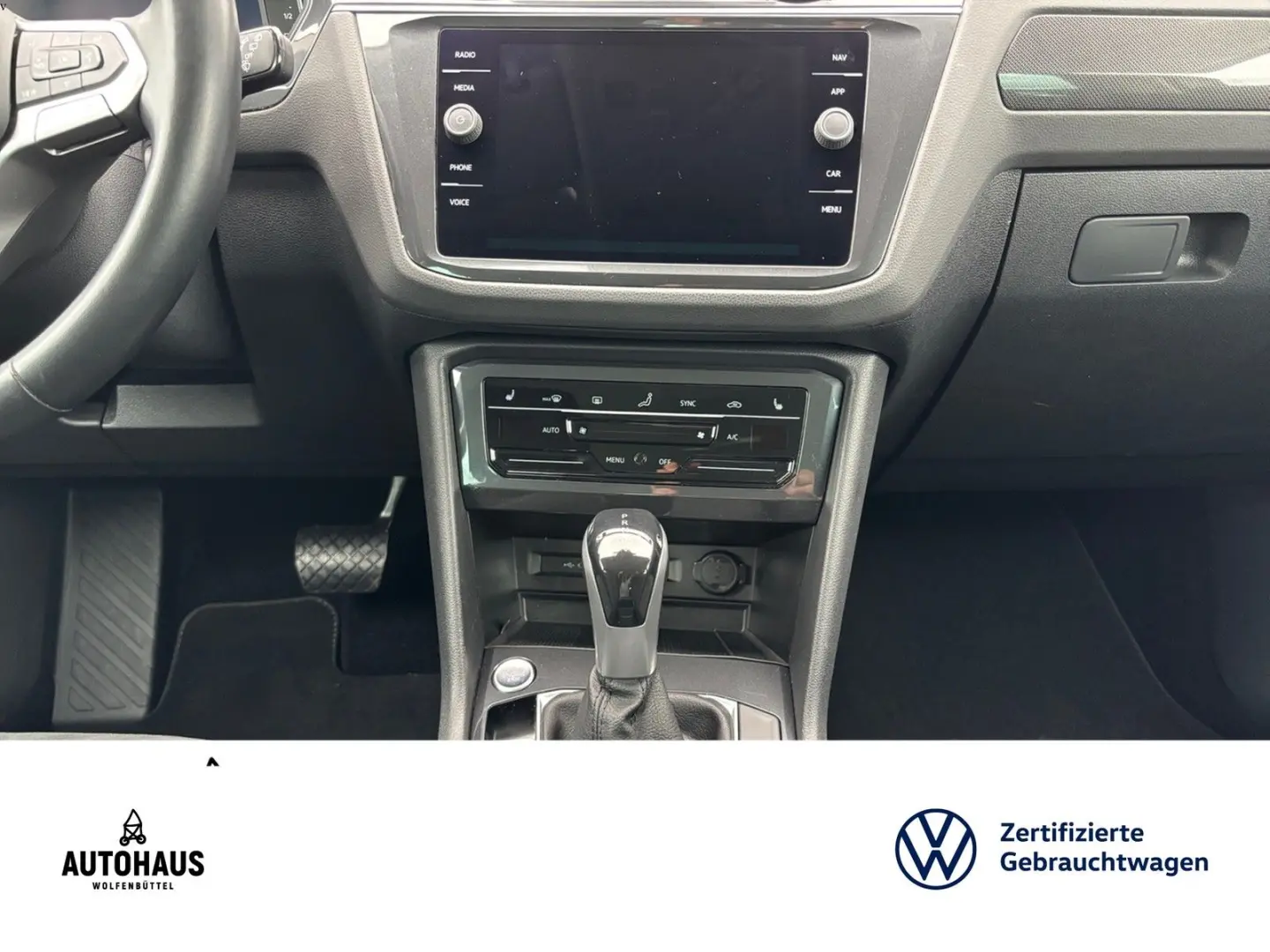 Tiguan Elegance 2.0 TSI DSG 4M ACC AHK KAMERA