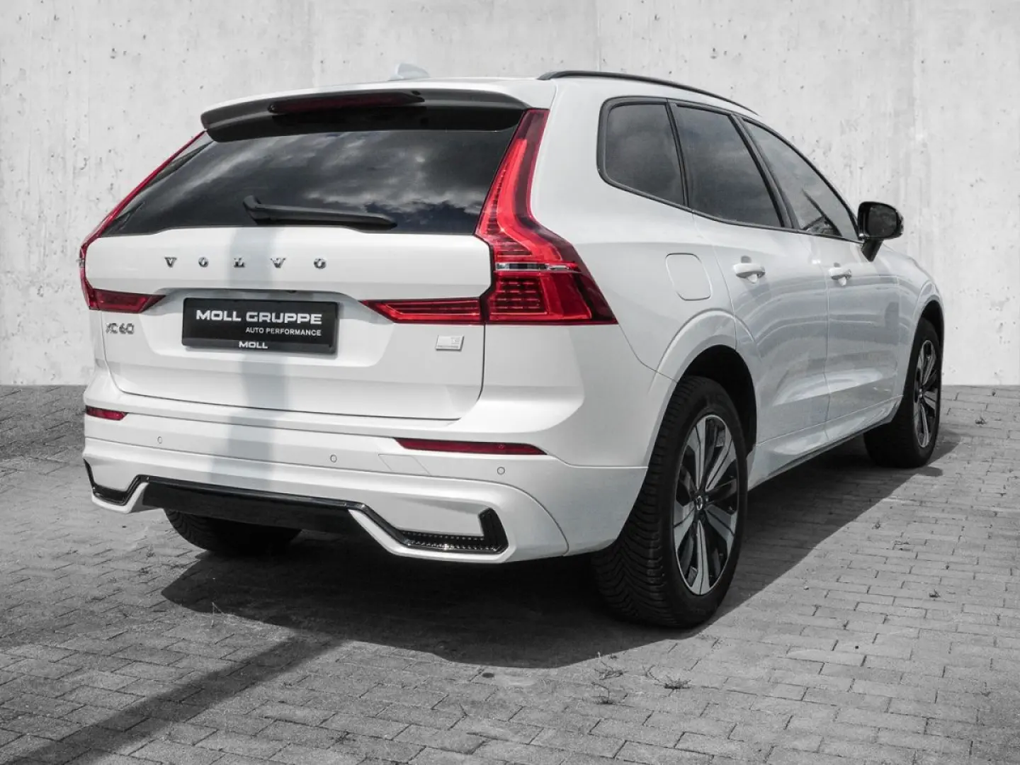 XC60 T8 Twin Engine AWD R Design Plug-In Pano St