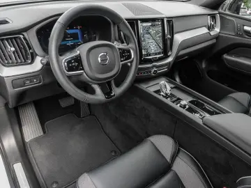 XC60 T8 Twin Engine AWD R Design Plug-In Pano St