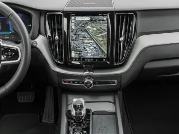 XC60 T8 Twin Engine AWD R Design Plug-In Pano St