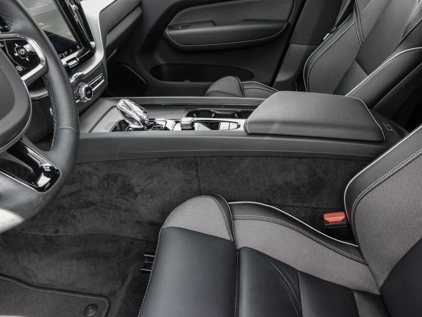 XC60 T8 Twin Engine AWD R Design Plug-In Pano St