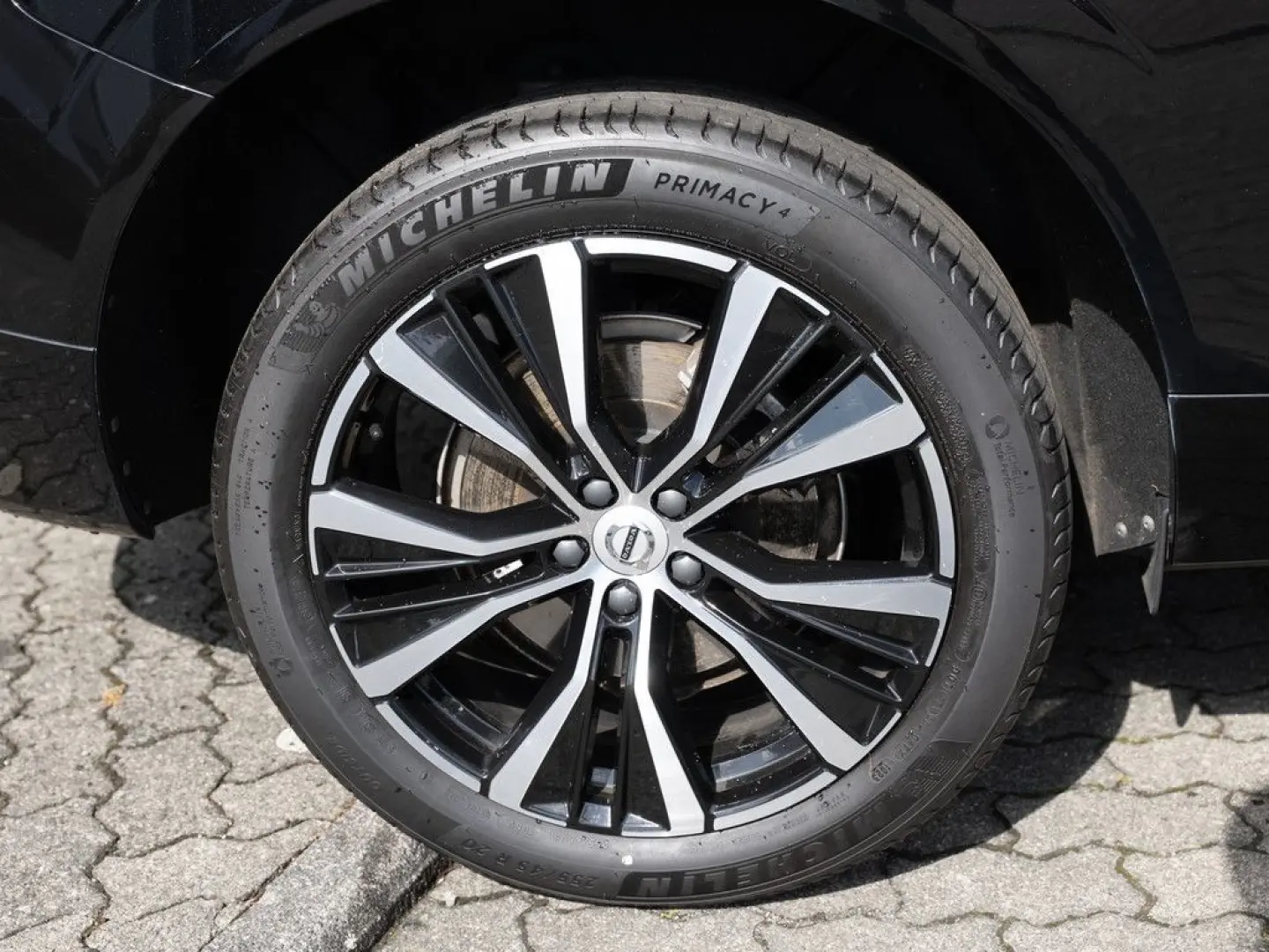 XC60 B4 Core LEDER MEMORY KAMERA NAVI FACEL. LED