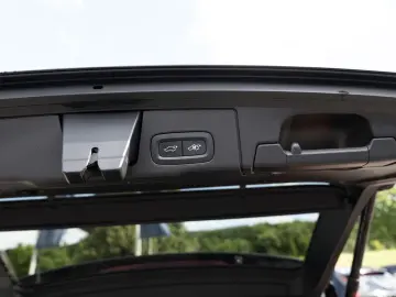 XC60 B4 Core LEDER MEMORY KAMERA NAVI FACEL. LED