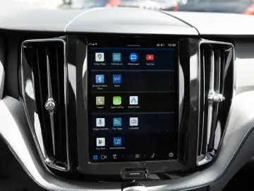 XC60 B4 Core LEDER MEMORY KAMERA NAVI FACEL. LED