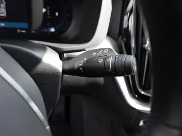 XC60 B4 Core LEDER MEMORY KAMERA NAVI FACEL. LED