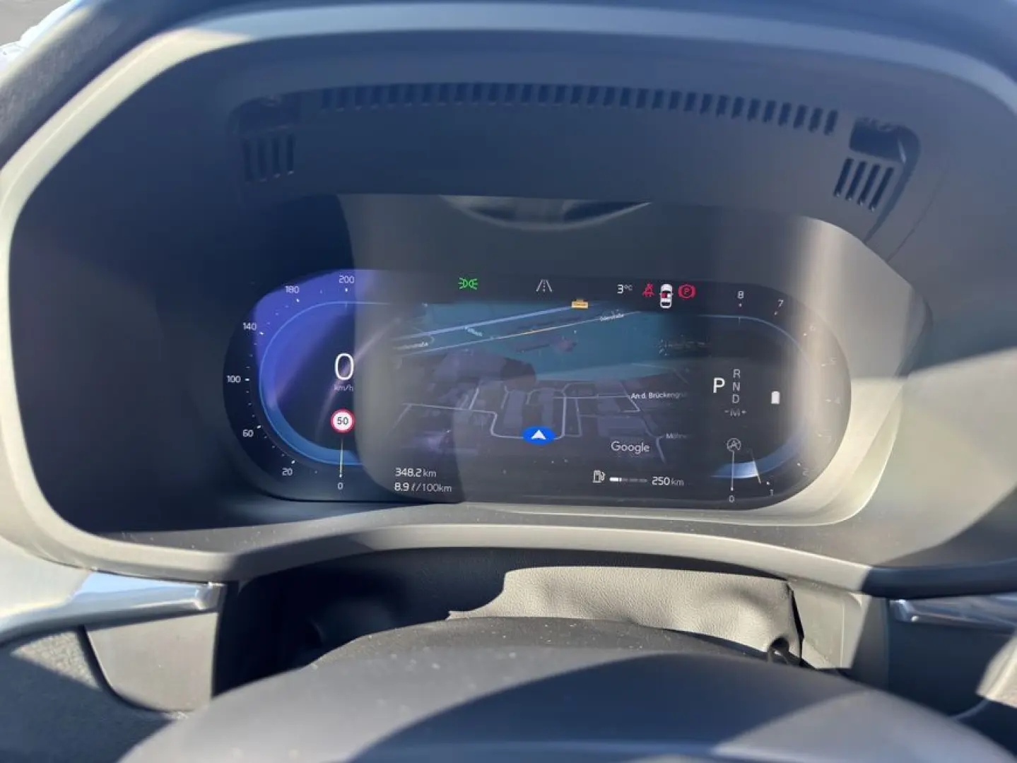 XC60 B4 Core Aut Google-Maps LED Kamera PDC v+h