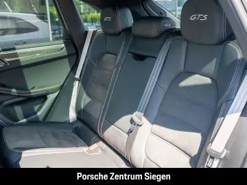 Macan GTS