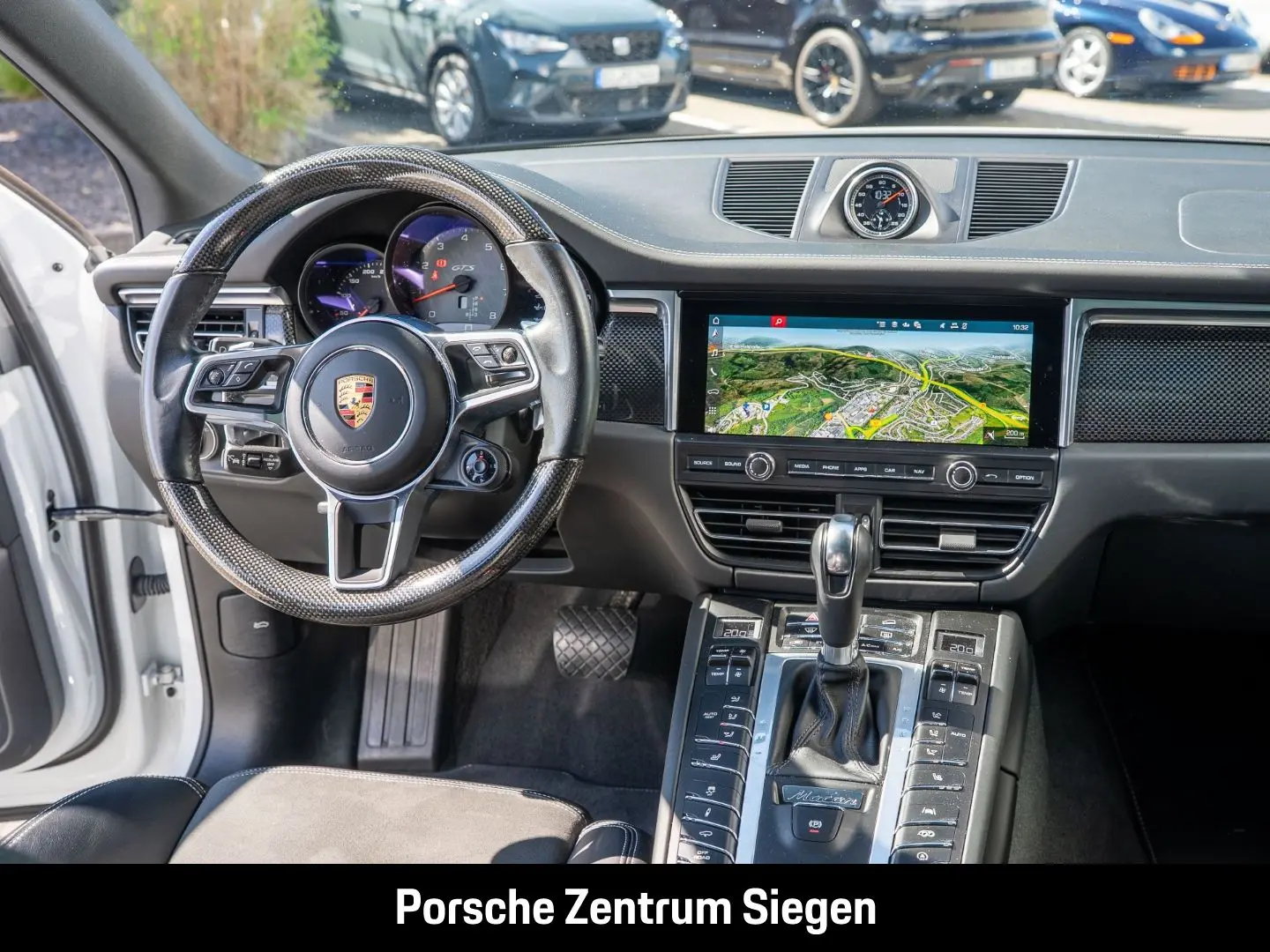 Macan GTS