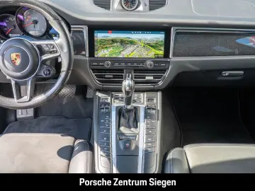 Macan GTS
