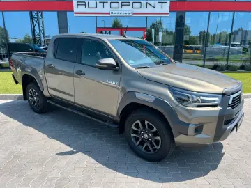 Hilux INVINCIBLE 2 8 D4-D  JBL  AHK  TSS