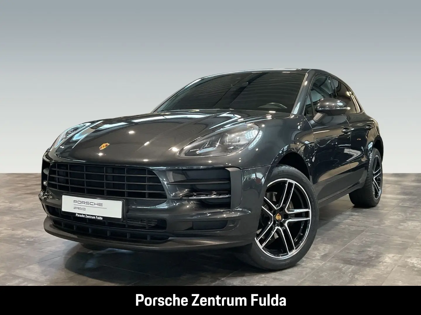 Macan Panoramadach Rückfahrkamera Vulkangrau LED