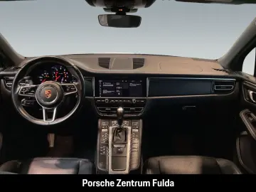 Macan Panoramadach Rückfahrkamera Vulkangrau LED