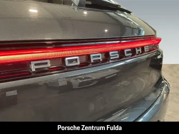 Macan Panoramadach Rückfahrkamera Vulkangrau LED