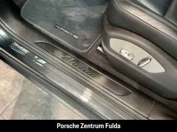 Macan Panoramadach Rückfahrkamera Vulkangrau LED
